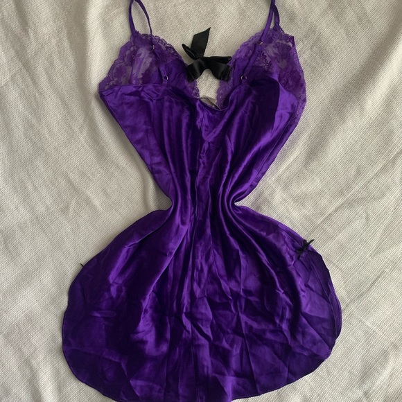 Victoria Secret slip dress - Picture 5 of 5